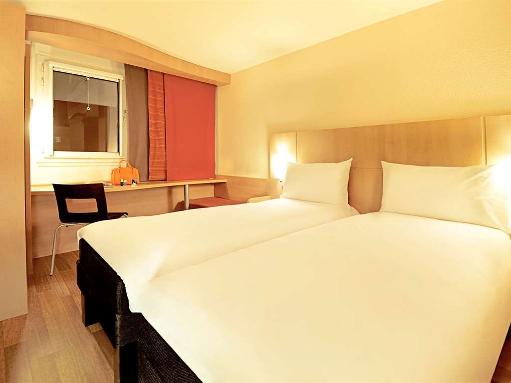 Ibis Paris Creteil Hotel Room photo
